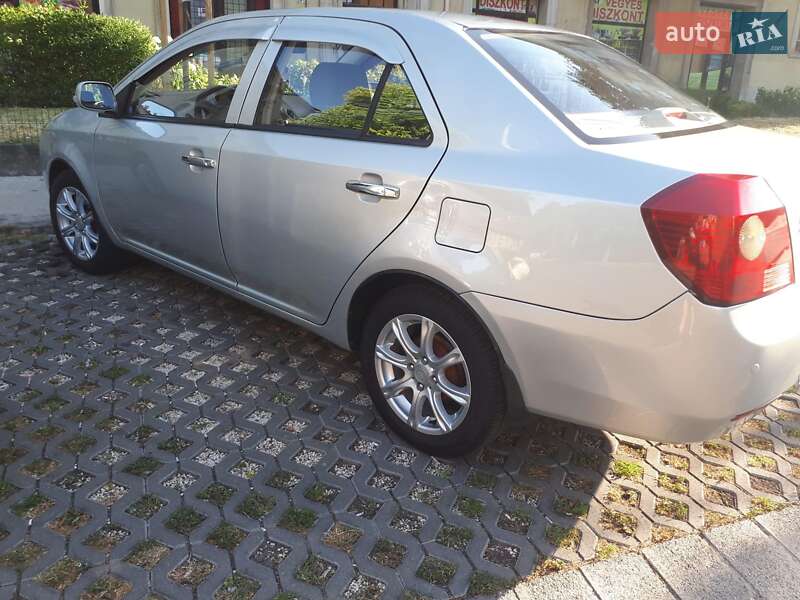 Седан Geely MK 2011 в Ужгороде