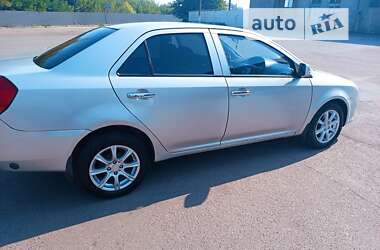 Седан Geely MK 2011 в 