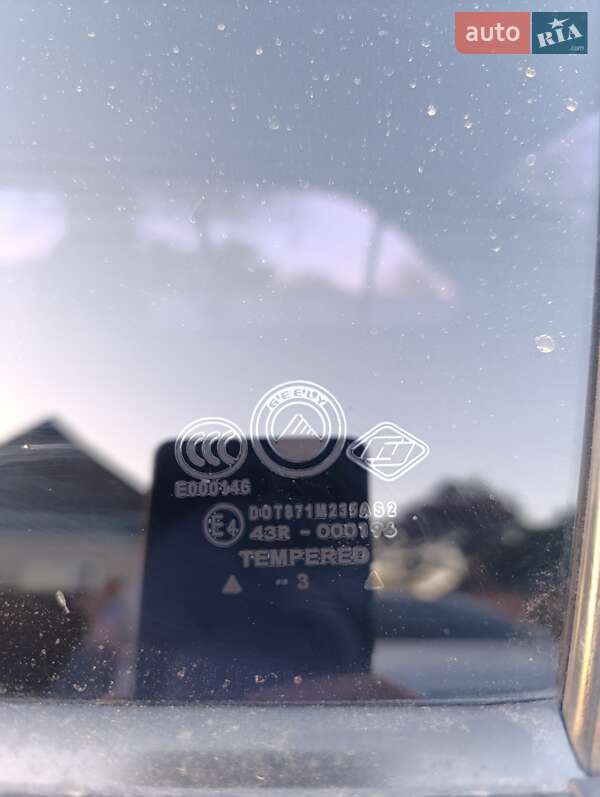 Седан Geely MK 2013 в Яготині
