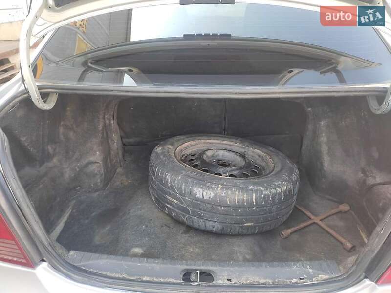 Седан Geely MK 2012 в Мурованых Куриловцах