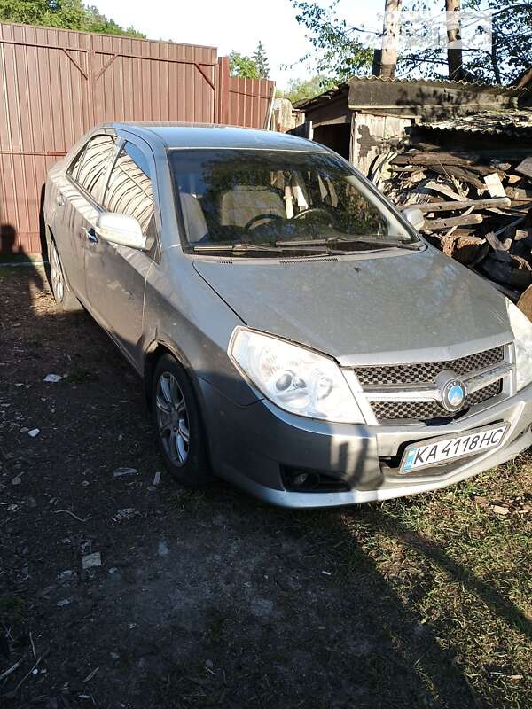 Седан Geely MK 2010 в Десне