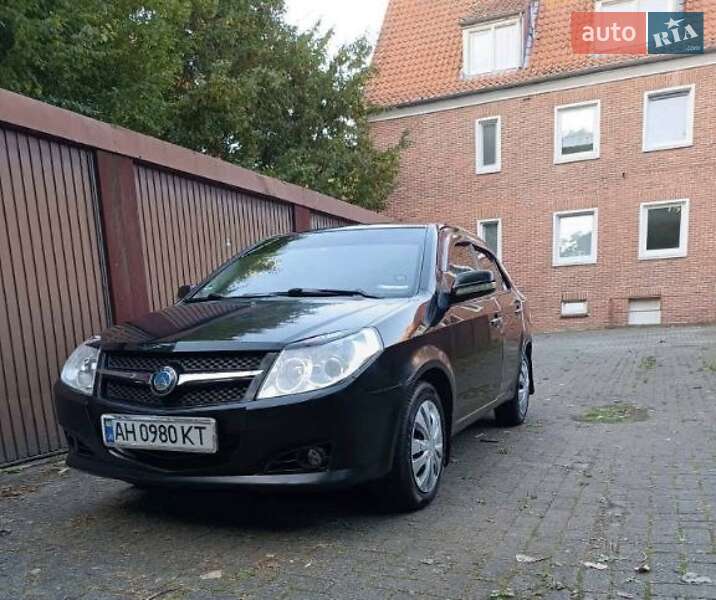Geely MK 2010