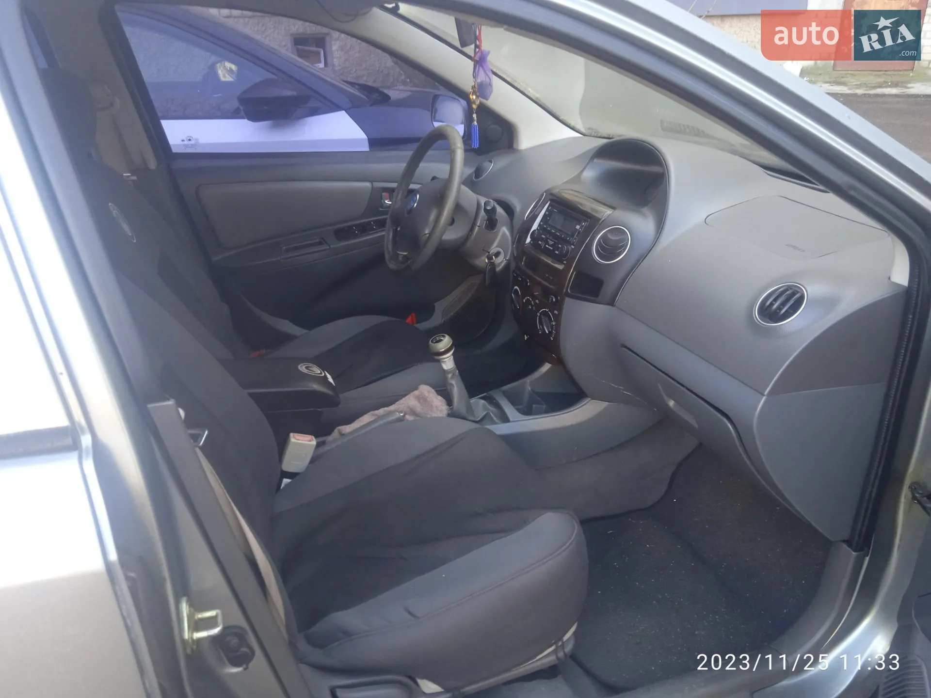 2010 Geely MK - мініатюра 4