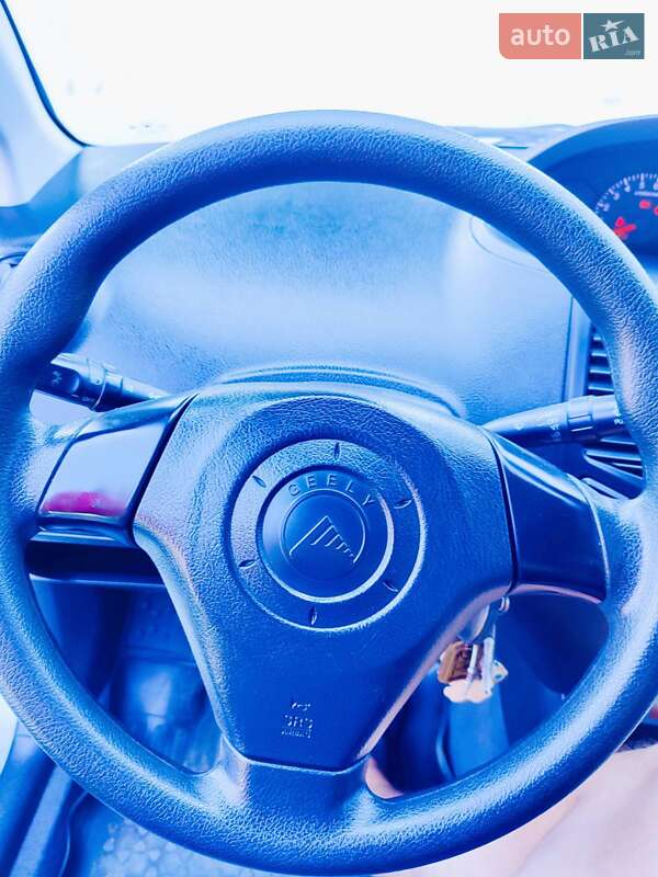 Седан Geely MK 2013 в 