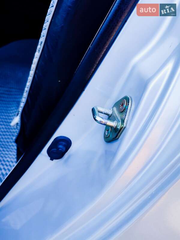 Седан Geely MK 2013 в Днепре