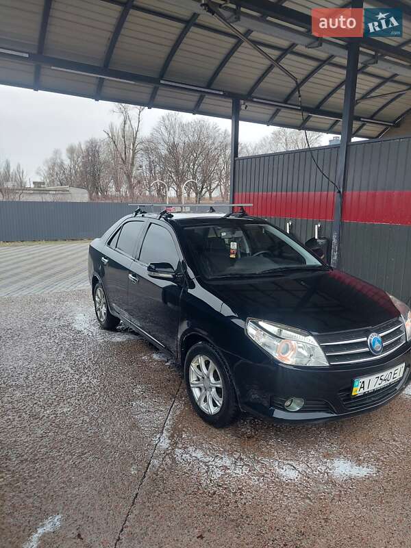 Geely MK 2013