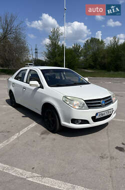 Седан Geely MK 2012 в 