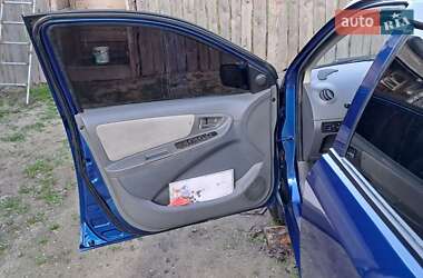 Седан Geely MK 2008 в Дерно