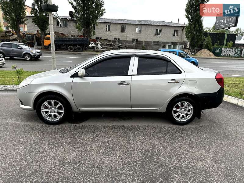 Седан Geely MK 2014 в Вышгороде