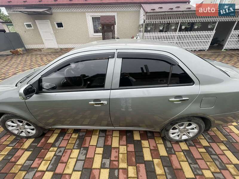 Седан Geely MK 2013 в Мукачево