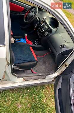 Седан Geely MK 2013 в 