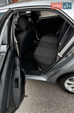 Седан Geely MK 2013 в 