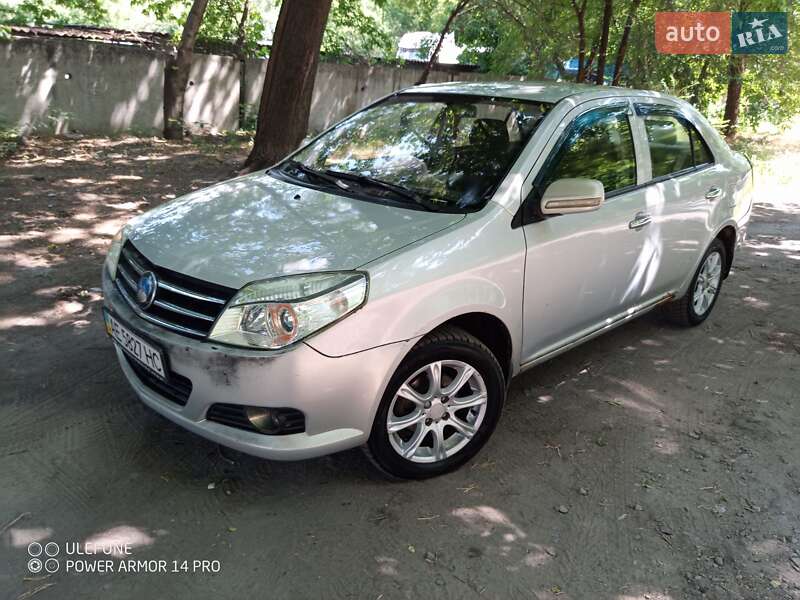 Geely MK 2012
