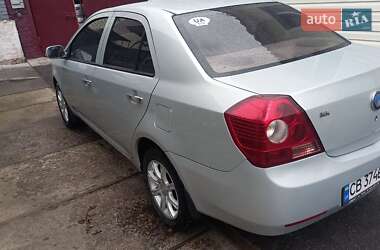 Седан Geely MK 2012 в 