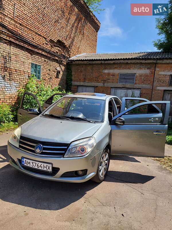 Geely MK 2012
