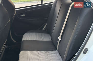 Седан Geely MK 2012 в 