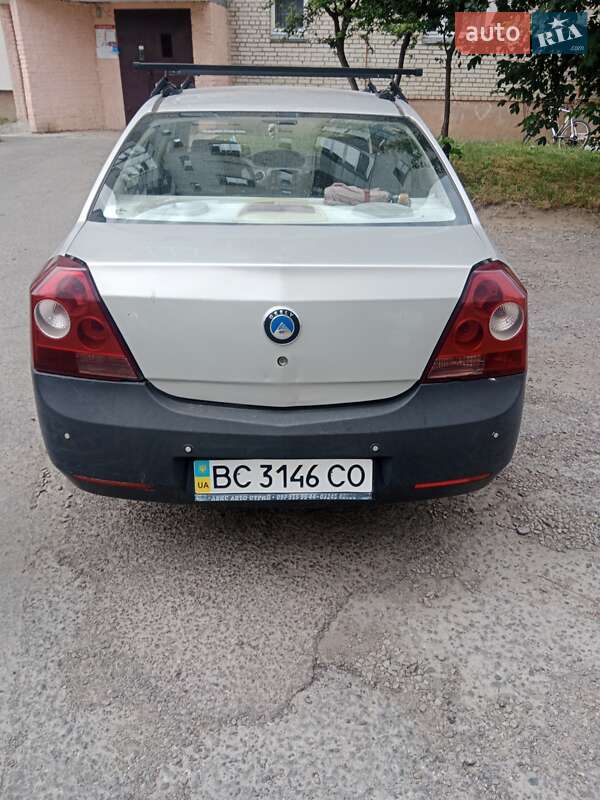 Седан Geely MK 2011 в Стрию