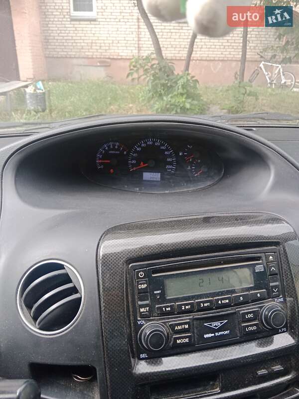Седан Geely MK 2011 в Стрию