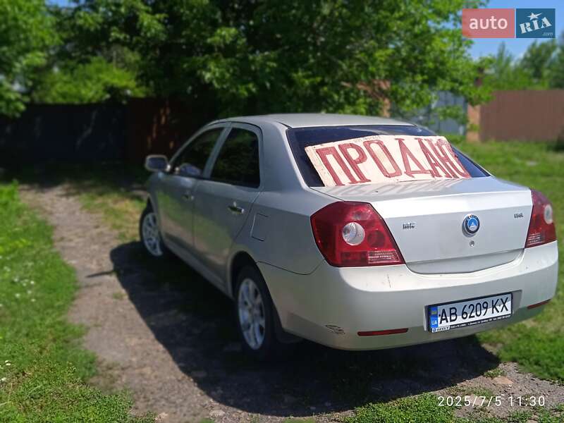 Седан Geely MK 2013 в Пирятині