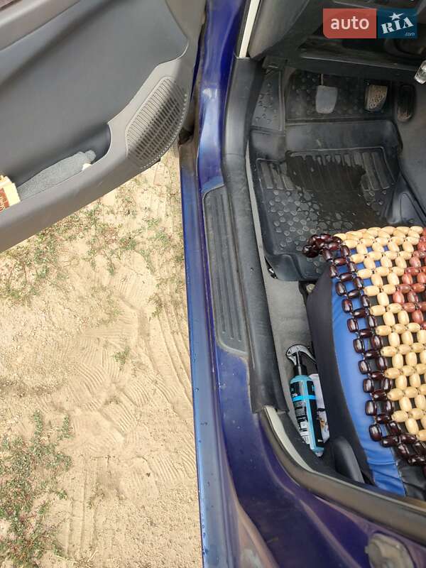 Geely MK 2010