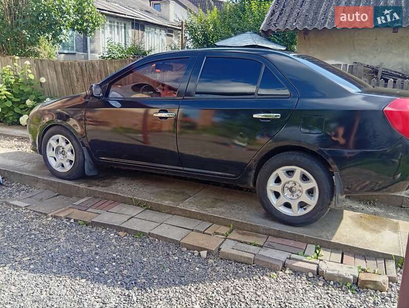 Седан Geely MK 2008 в Стрые