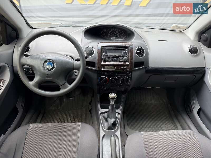 Седан Geely MK 2008 в Кам'янському