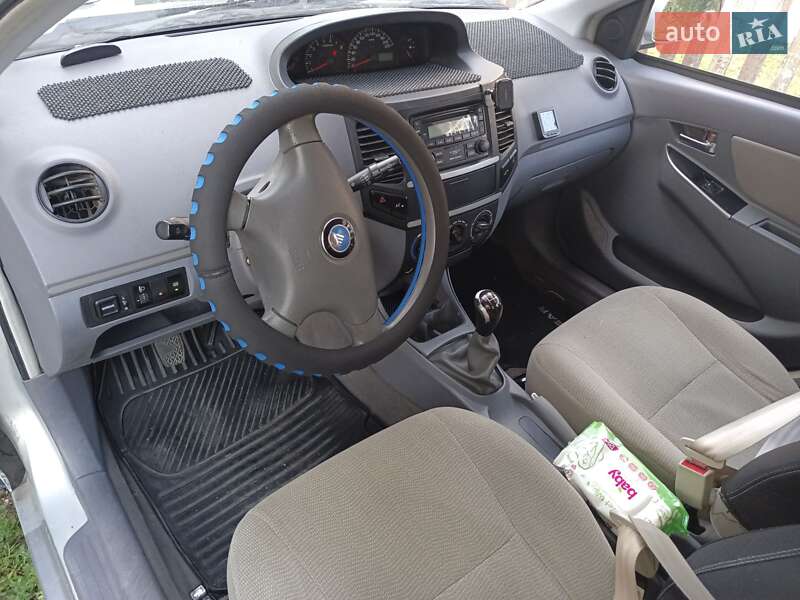 Седан Geely MK 2012 в Виннице