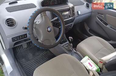 Седан Geely MK 2012 в 