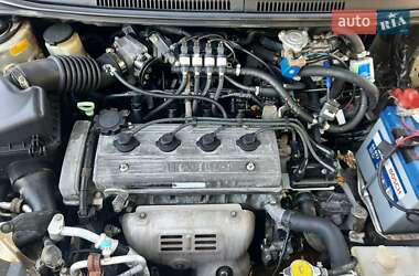 Седан Geely MK 2012 в 