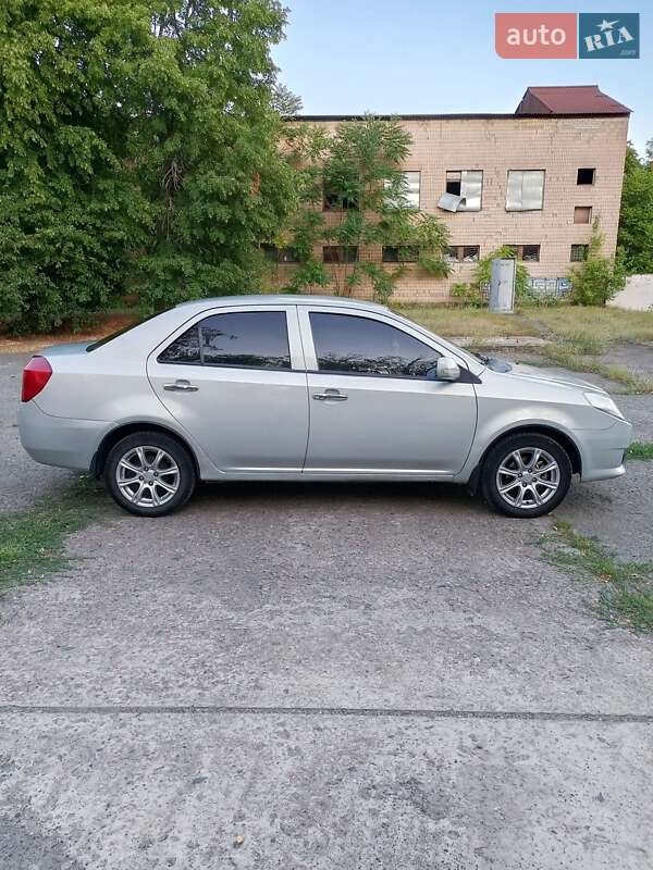 Седан Geely MK 2010 в Кривом Роге
