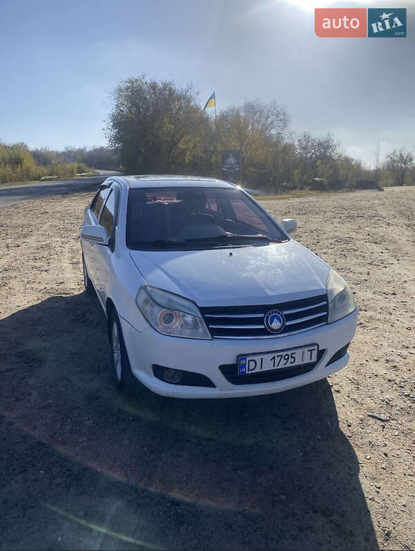 Geely MK 2011