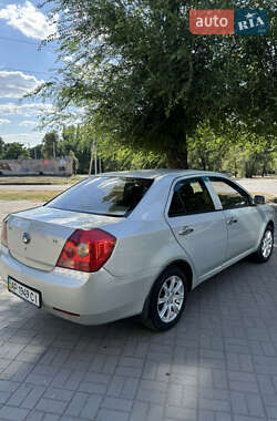 Седан Geely MK 2012 в 