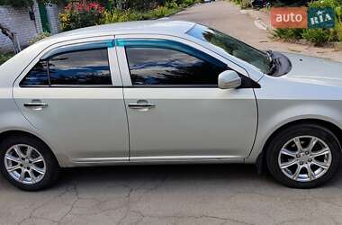 Седан Geely MK 2013 в 