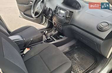 Седан Geely MK 2012 в 