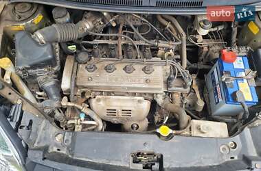 Седан Geely MK 2012 в 