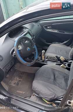 Седан Geely MK 2010 в 