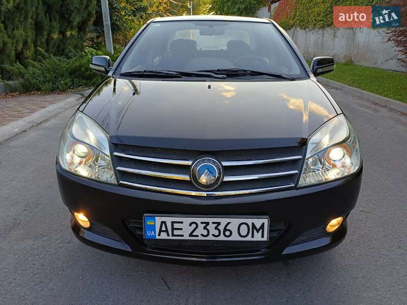 Geely MK 2012