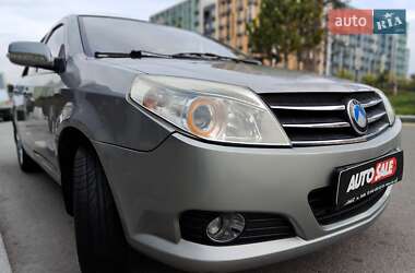 Седан Geely MK 2013 в 