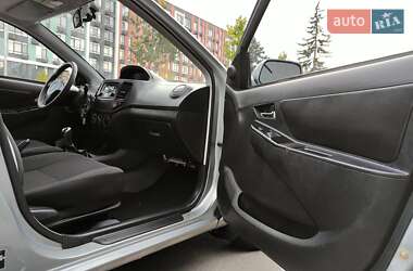 Седан Geely MK 2013 в 
