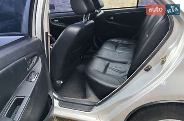Седан Geely MK 2012 в 