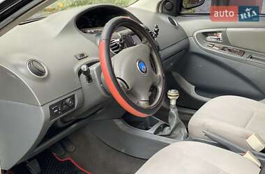 Седан Geely MK 2011 в 
