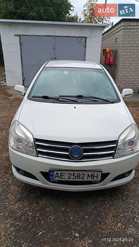 Geely MK 2012 Geely MK 2012