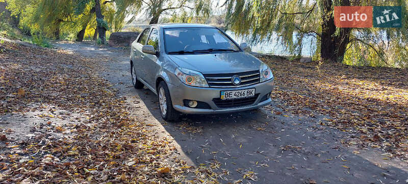 Geely MK 2011