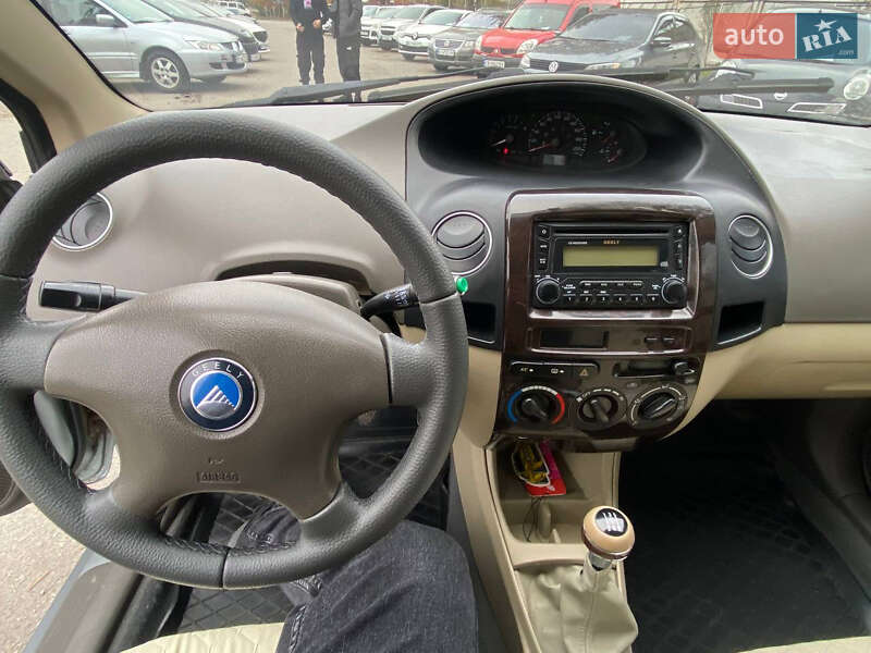 Седан Geely MK 2010 в Полтаві
