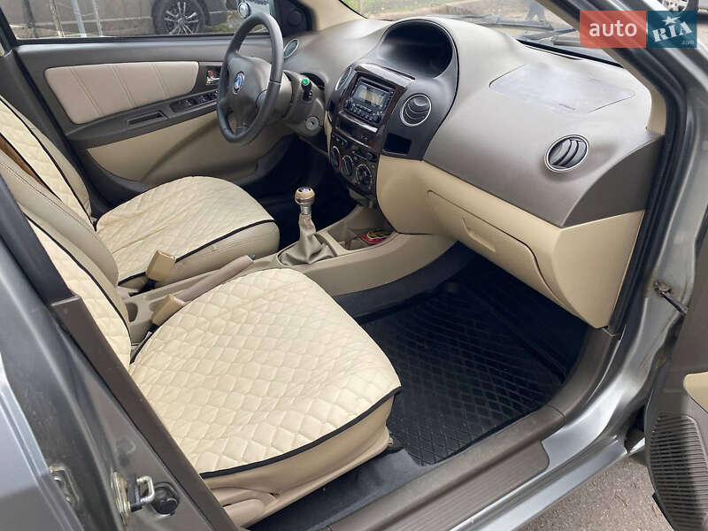 Седан Geely MK 2010 в Полтаві