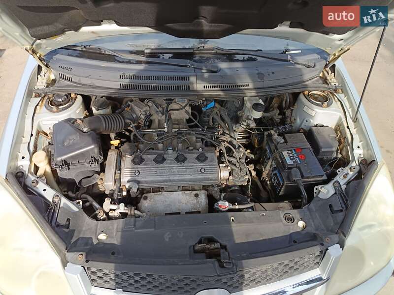 Седан Geely MK 2008 в Шполі