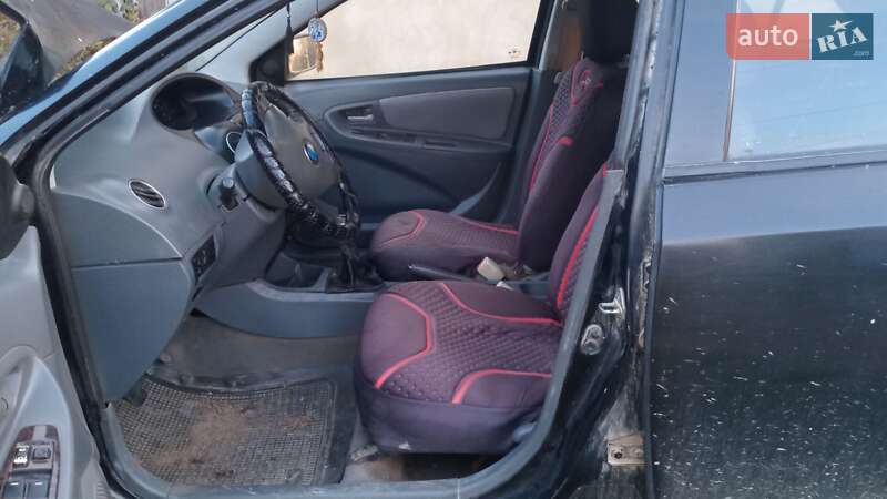 Седан Geely MK 2008 в Сторожинце