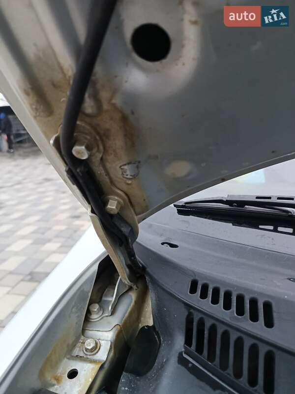 Седан Geely MK 2013 в Глобиному