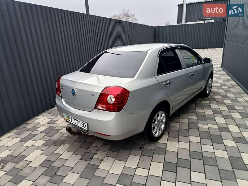 Седан Geely MK 2013 в Глобиному