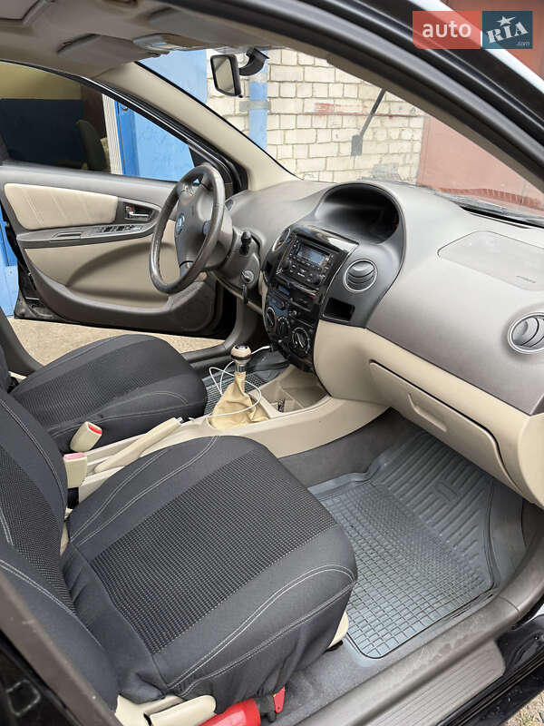 Седан Geely MK 2008 в Вараше